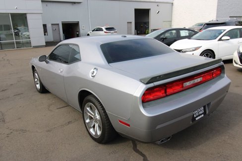 Used 2014 Dodge Challenger SXT w/ Sport Appearance Package image 3