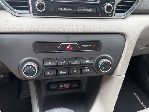 Used 2017 Kia Sportage LX image 10
