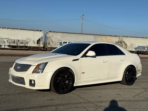 Used 2011 Cadillac CTS V image 2