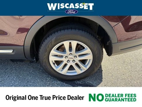 Used 2019 Ford Explorer XLT w/ Class III Trailer Tow Package image 23