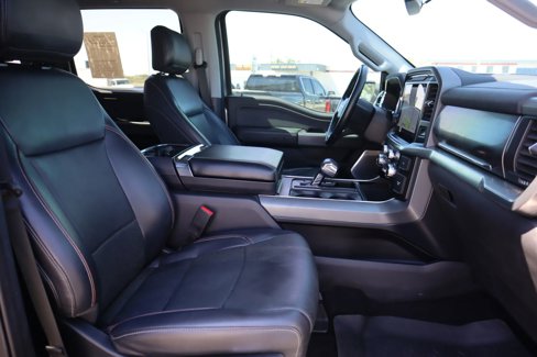 Used 2021 Ford F150 Lariat w/ Equipment Group 502A High image 28