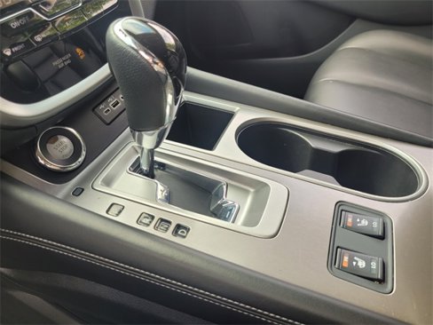 Used 2023 Nissan Murano SV image 21