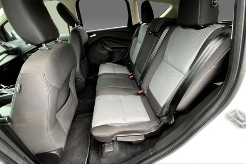 Used 2018 Ford Escape SE image 15
