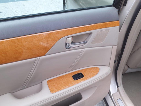 Used 2007 Toyota Avalon Limited image 7
