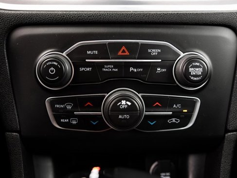Used 2019 Dodge Charger SXT w/ Blacktop Package image 23