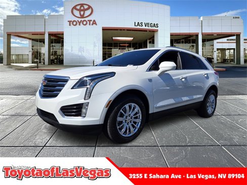 Used 2017 Cadillac XT5 FWD image 1