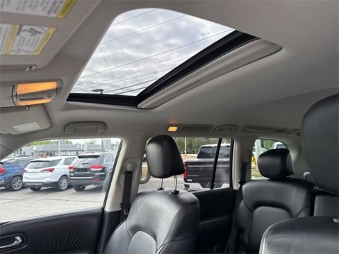 Used 2018 Nissan Armada SL w/ Premium Package image 19