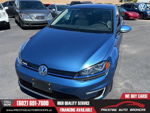 Used 2015 Volkswagen e-Golf SEL Premium image 5