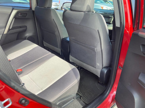 Used 2013 Toyota RAV4 XLE image 67