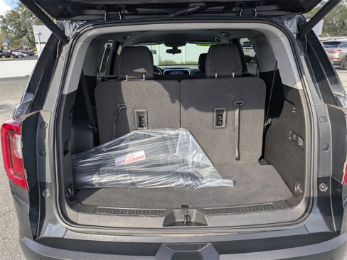 Used 2020 GMC Acadia SLE w/ Driver Convenience Package image 11