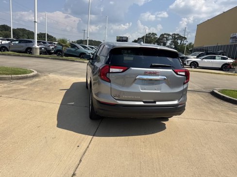 Used 2023 GMC Terrain SLE w/ LPO, Floor Liner Package image 25