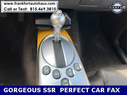 Used 2003 Chevrolet SSR w/ Preferred Equipment Group image 19