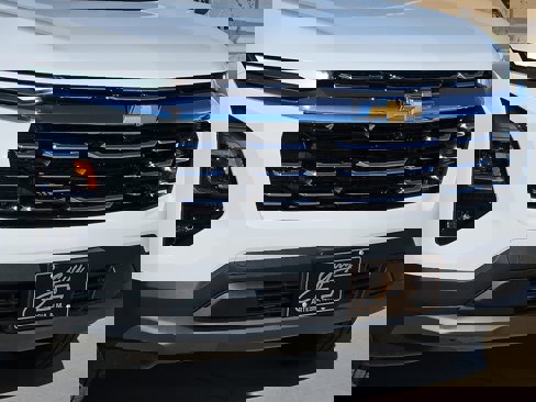 New 2026 Chevrolet Equinox LT image 7