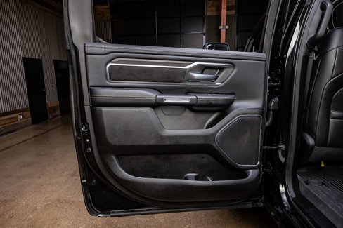 Used 2025 RAM 1500 Laramie image 39