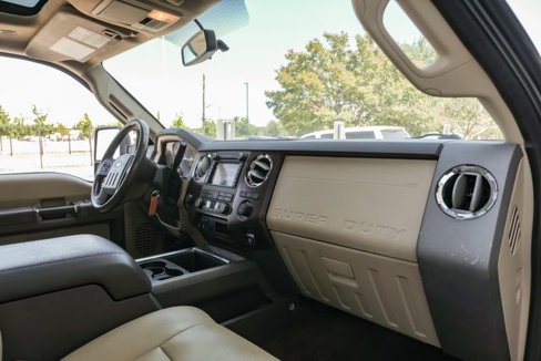 Used 2011 Ford F250 Lariat w/ Lariat Interior Pkg image 20