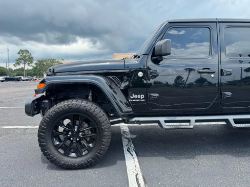 Used 2020 Jeep Gladiator Overland image 10