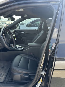 Certified 2024 Chevrolet Trax RS w/ Sunroof Package image 2