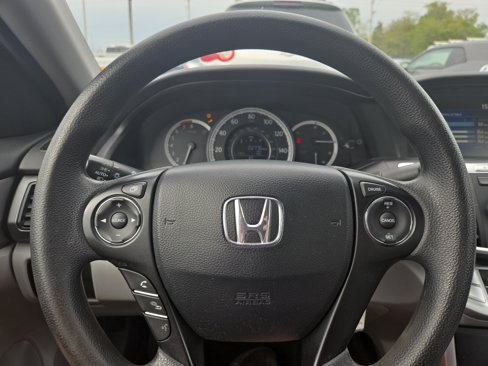 Used 2015 Honda Accord LX image 15