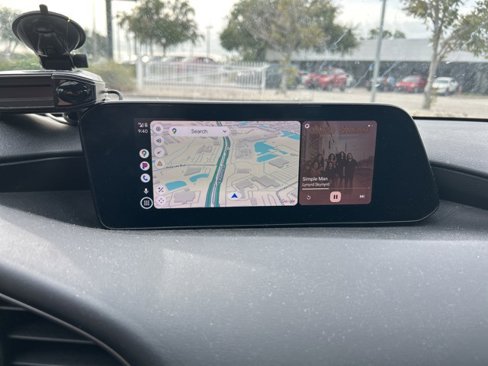 Used 2021 MAZDA MAZDA3 s image 12