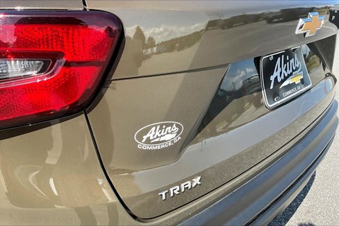 Used 2024 Chevrolet Trax LS w/ LS Convenience Package image 18