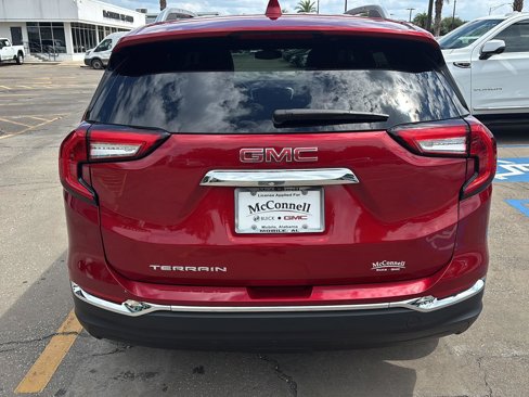 Certified 2023 GMC Terrain SLT w/ Infotainment Package II image 6