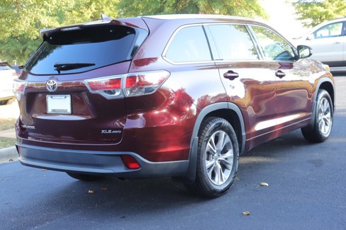 Used 2014 Toyota Highlander XLE image 8