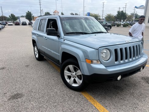 Used 2013 Jeep Patriot Latitude w/ Sun/Sound Group image 2