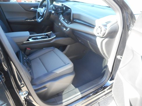 New 2025 Chevrolet Equinox LT w/ Convenience Package II image 10
