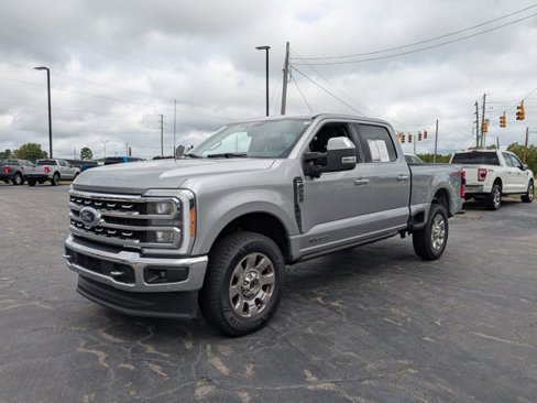 Certified 2023 Ford F250 Lariat w/ Lariat Ultimate Package image 4