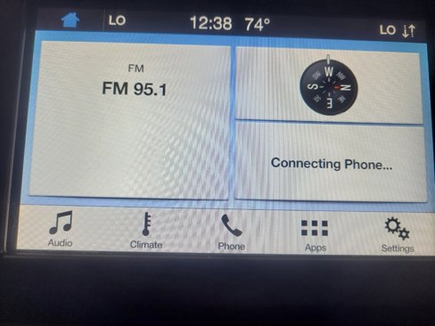 Used 2019 Ford Fusion SE image 25