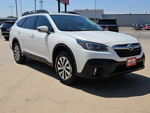 Used 2022 Subaru Outback Premium image 4