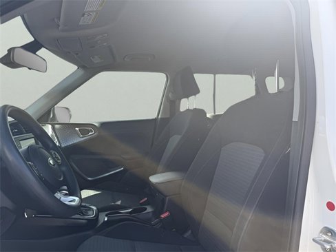 Used 2020 Kia Soul S image 13