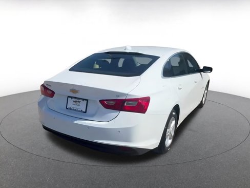 Used 2024 Chevrolet Malibu LT image 14
