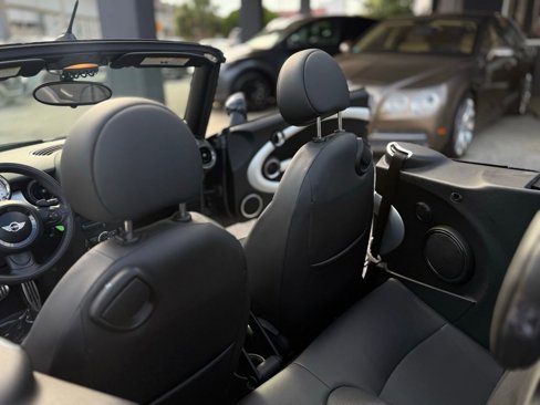 Used 2013 MINI Cooper S image 30