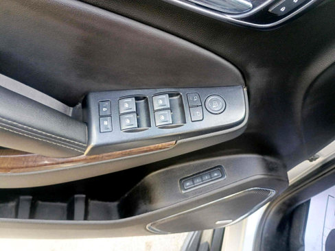 Used 2019 Chevrolet Tahoe LT image 10