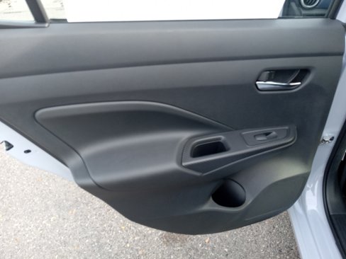 New 2024 Nissan Versa SV w/ Trunk Package image 20