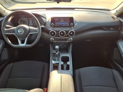 Used 2022 Nissan Sentra S image 14