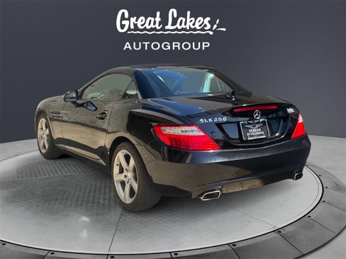 Used 2014 Mercedes-Benz SLK 250 image 3