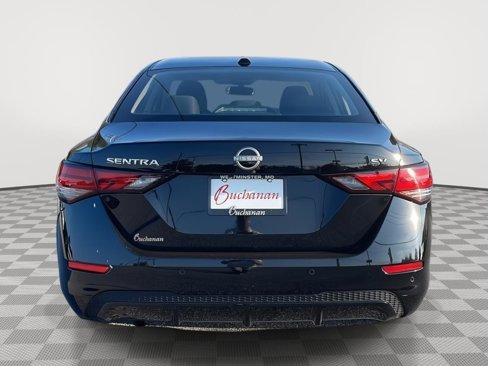 Used 2024 Nissan Sentra SV image 6