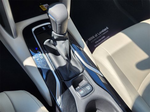 Used 2022 Toyota Corolla Cross XLE image 29
