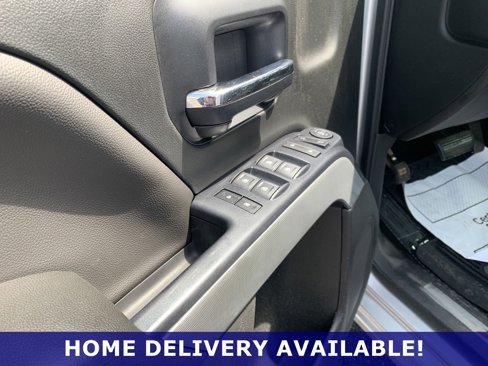 Used 2018 Chevrolet Silverado 1500 LT w/ All Star Edition image 28