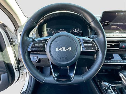 Used 2022 Kia Seltos SX w/ Sunroof Package image 11