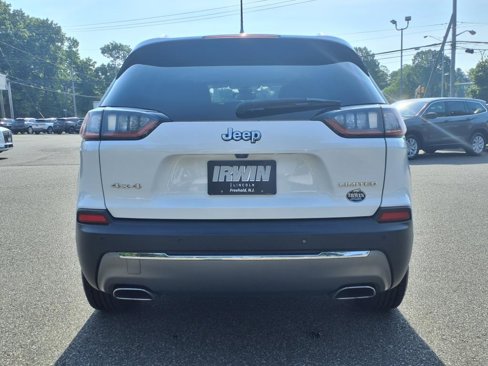 Used 2020 Jeep Cherokee Limited image 22