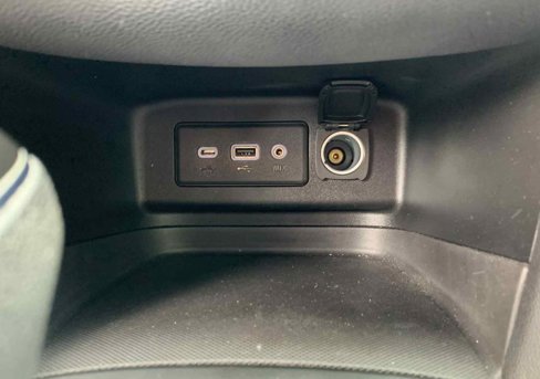 Used 2021 Chevrolet Equinox LT w/ Driver Convenience Package image 19
