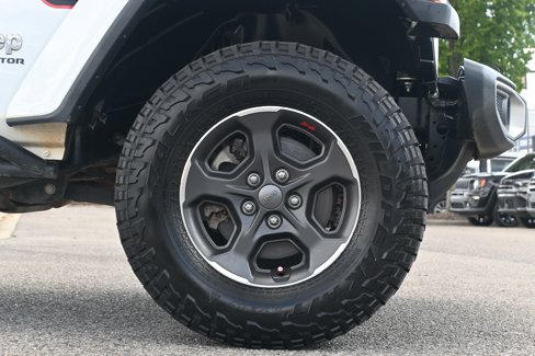 Used 2020 Jeep Gladiator Overland image 25