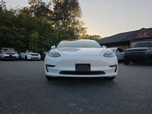 Used 2020 Tesla Model 3 Standard Range Plus image 13