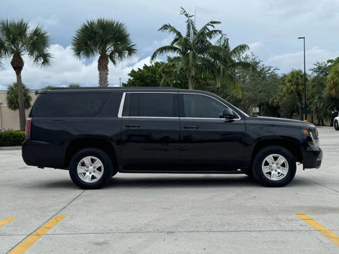 Used 2015 Chevrolet Suburban LT image 4