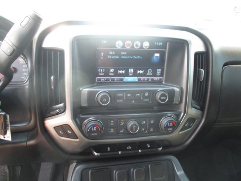 Used 2017 Chevrolet Silverado 1500 LT image 30