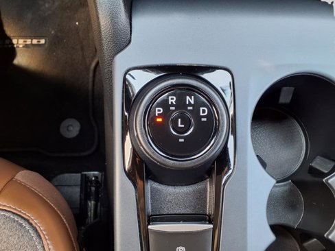 Used 2022 Ford Bronco Sport Outer Banks image 14