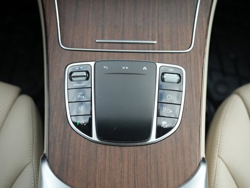Certified 2022 Mercedes-Benz GLC 300 4MATIC w/ Premium Package Lite image 32